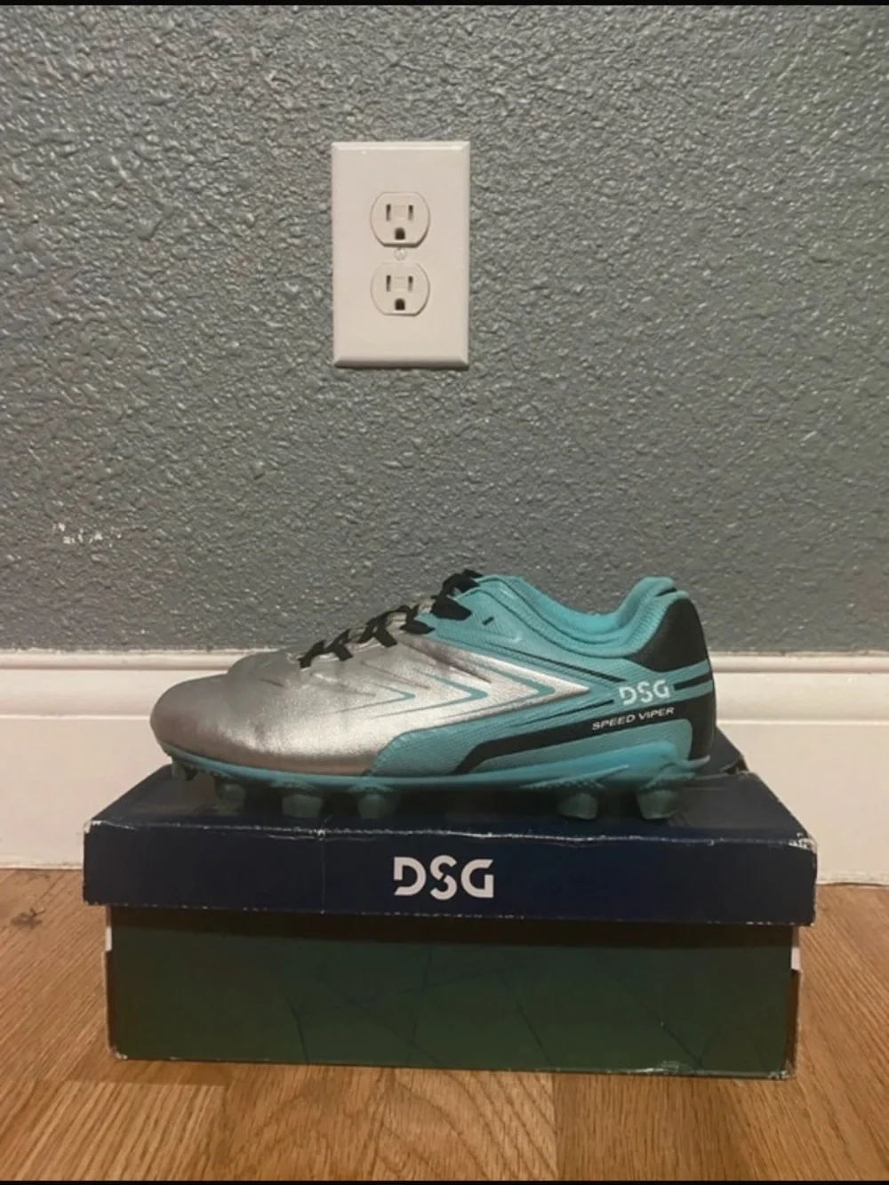 DSG Silver and Teal Kids Soccer Cleats